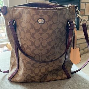 Coach Tote